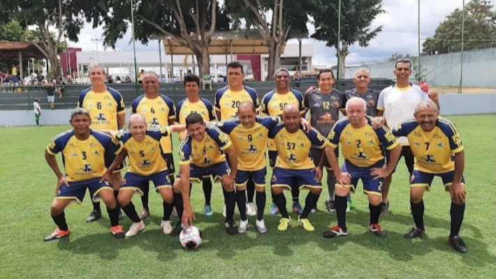III TORNEIO INTERNO DE FUTEBOL SOCIETY DA AABB MONTES CLAROS HOMENAGEIA WALDOEDE